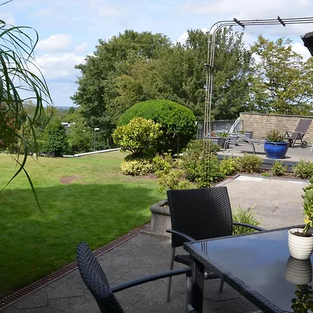 Ruhige Wohlfuehloase Auf Zwei Ebenen - Mit Terrasse Im Gruenen Und Balkon Wuppertal