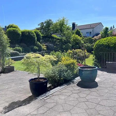 Ruhige Wohlfuehloase Auf Zwei Ebenen - Mit Terrasse Im Gruenen Und Balkon * Wuppertal