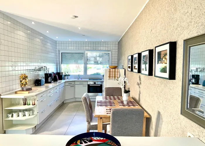 Ruhige Wohlfuehloase Auf Zwei Ebenen - Mit Terrasse Im Gruenen Und Balkon Wuppertal