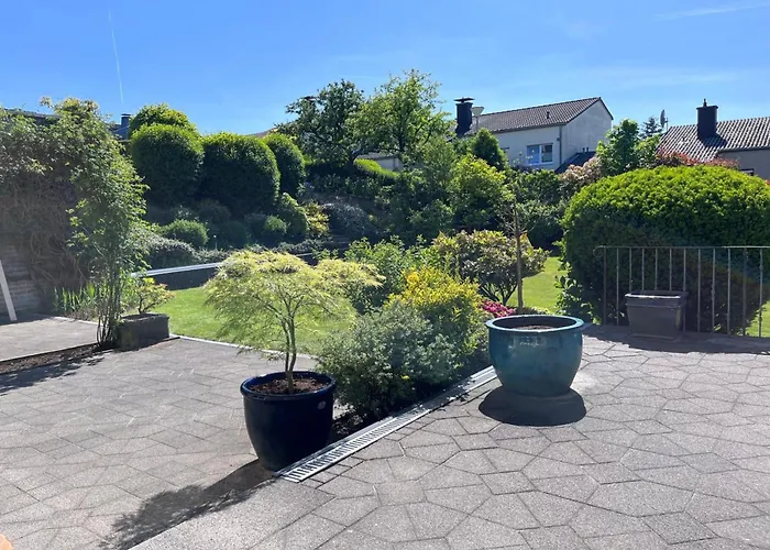 Ruhige Wohlfuehloase Auf Zwei Ebenen - Mit Terrasse Im Gruenen Und Balkon * Wuppertal